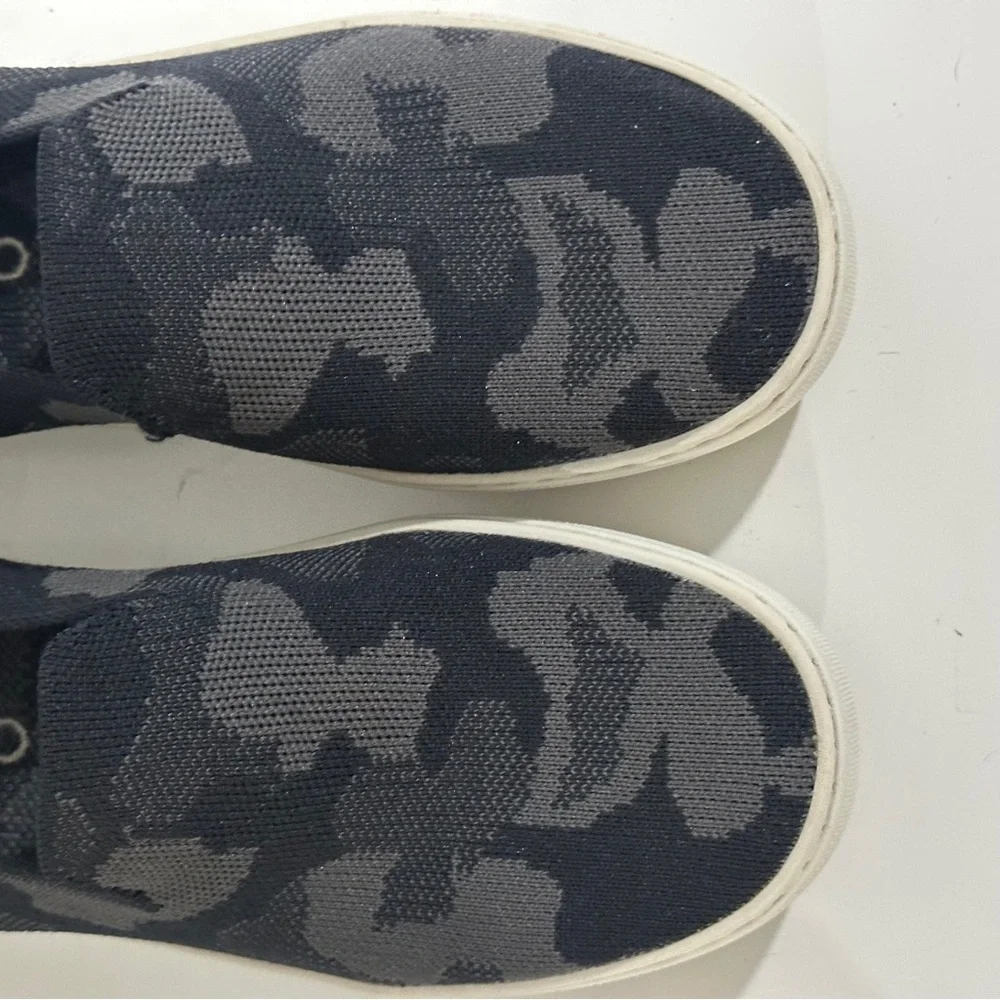 Rothy’s‎ Camo Slip-On Sneakers Minimal Athleisure Everyday Flats Sz 5.5